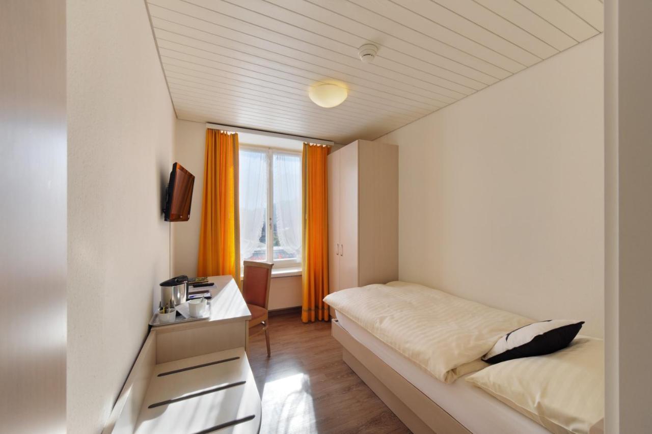 Hotel Beausite Unterseen Стая снимка