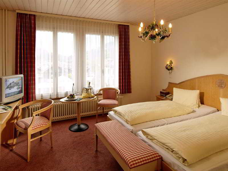 Hotel Beausite Unterseen Екстериор снимка